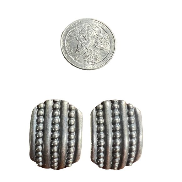 Napier Womens Vintage Clip On Earrings Silver Tone Beaded‎ Textured Bold 80s - Picture 2 of 6
